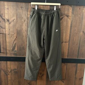 Nike Dark Green Fully Fleece Lined Joggers Women’s Size XL